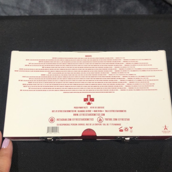 💕NEW JEFFREE STAR BLOOD SUGAR EYESHADOW PALETTE 💕 - Picture 6 of 6